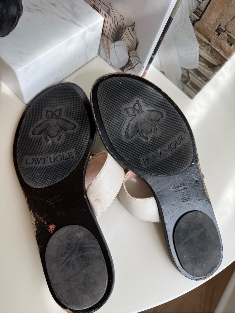 Gucci White Leather Thong Sandals with Gold Double G Accent - Picture 5 of 7